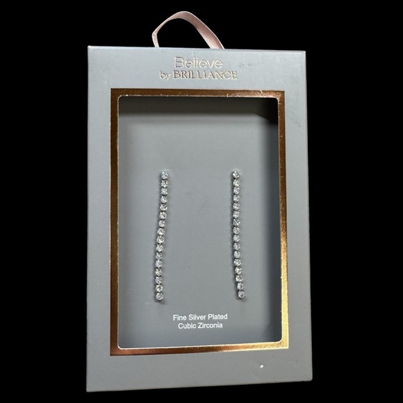 Believe by Brilliance NWT Silver‎ Plated Elegant CZ Drop Earrings in gift… - Picture 1 of 6